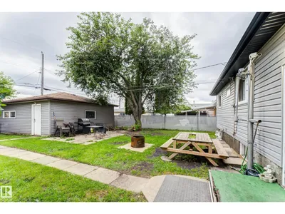 13211 77 ST NW photo 4