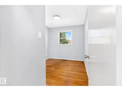 16152 110B AV NW NW photo 26