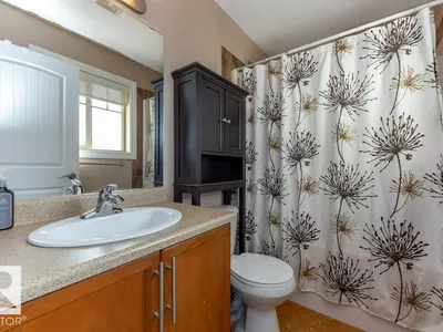 #134 5420 GRANT MACEWAN BV photo 19