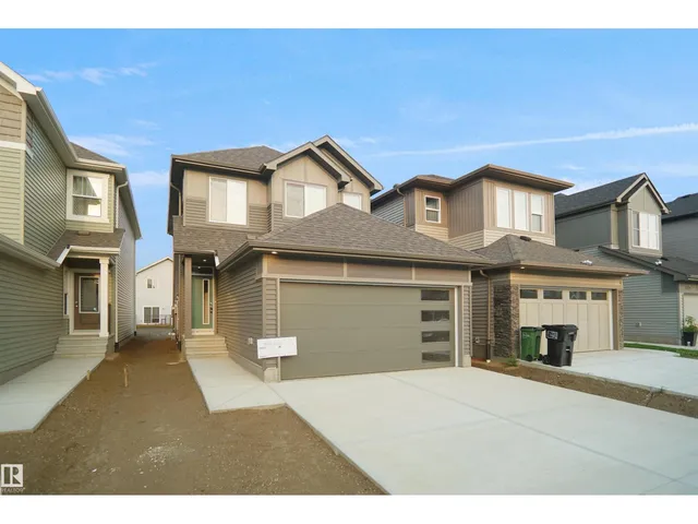 12127 34 AV SW, Edmonton