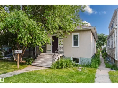 10623 76 AV NW photo 50