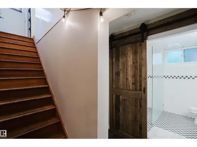 10623 76 AV NW photo 35