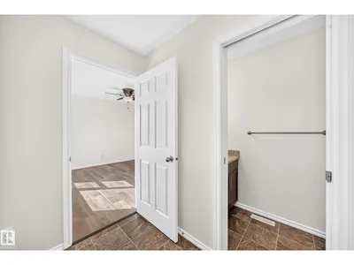 369 Brintnell BV NW NW photo 16