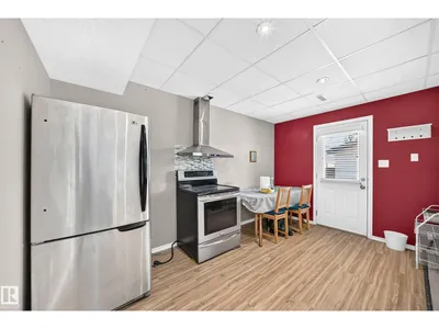 369 Brintnell BV NW NW photo 32