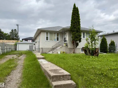 12914 68 ST NW photo 4
