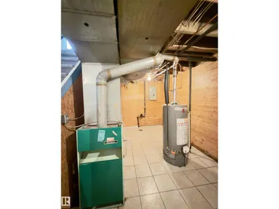 12914 68 ST NW photo 31