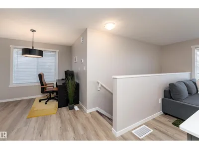#61A 1530 TAMARACK BV NW photo 9