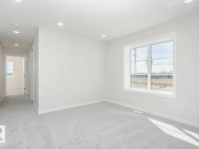 303 EDGEMONT DR NW photo 9