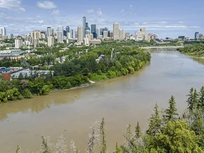 10057 91 AV NW NW photo 67