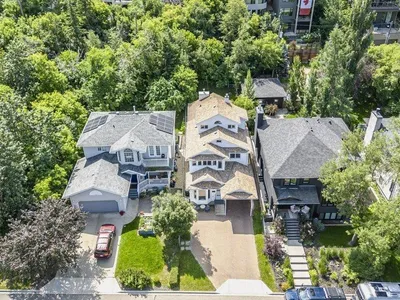 10057 91 AV NW NW photo 7