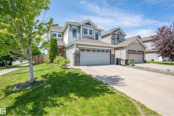 1740 59 ST SW photo 2