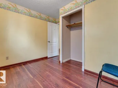 4337 38 ST NW NW photo 29