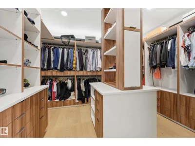 8712 120 ST NW photo 34