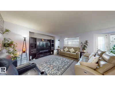 1808 36 AV NW NW photo 16