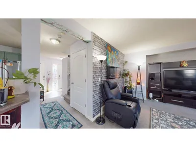 1808 36 AV NW NW photo 15