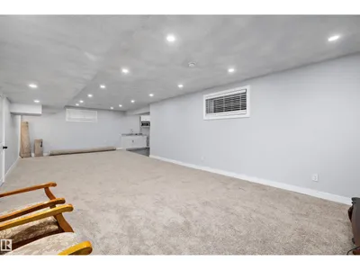 14148 134 ST NW photo 43