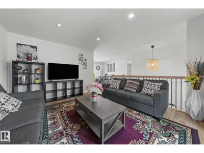 4119 18 AV NW photo 6