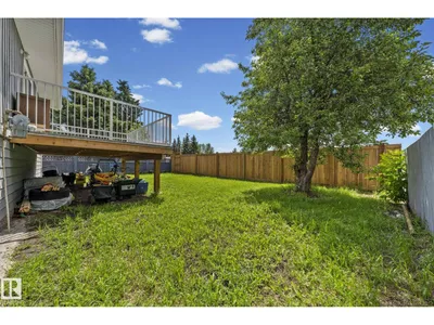 4119 18 AV NW photo 36