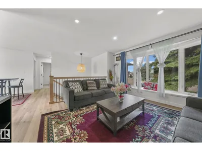 4119 18 AV NW photo 5