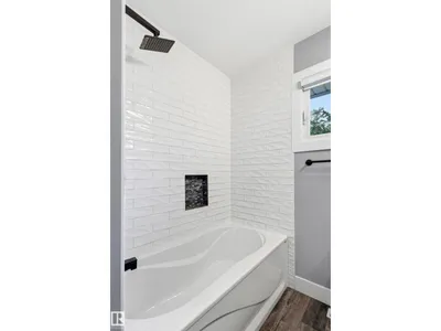 7924 89 AV NW photo 26