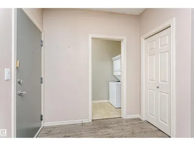 #205 226 MACEWAN RD SW photo 5