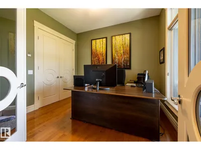 7620 98A AV NW photo 23