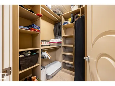 7620 98A AV NW photo 53