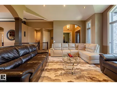 7620 98A AV NW photo 11
