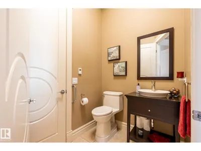 7620 98A AV NW photo 38