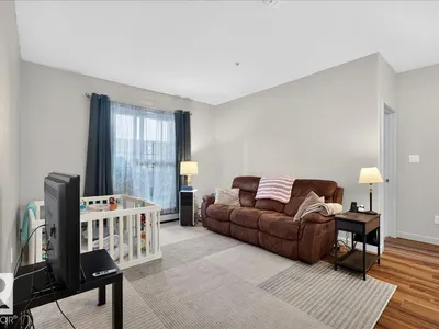 106 320 Ambleside LI SW SW photo 19