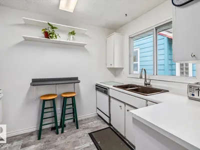 11428 79 AV NW photo 9