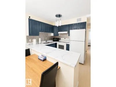 #101 11825 71 ST NW photo 8