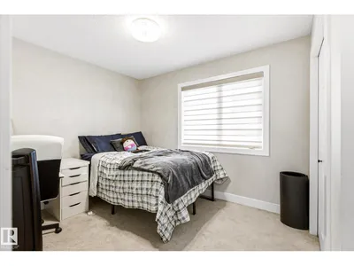 4317 152 AV NW photo 28