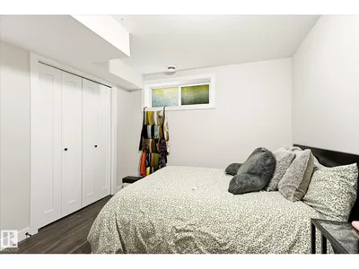 4317 152 AV NW photo 37