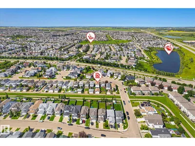4317 152 AV NW photo 6