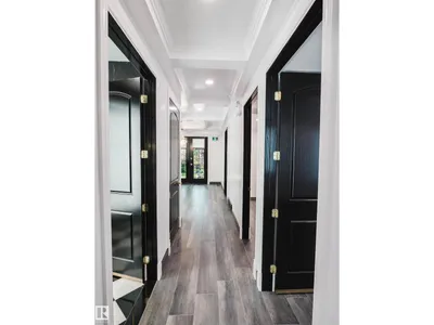 11833 102 AV NW photo 40