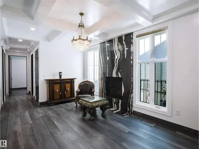11833 102 AV NW photo 39