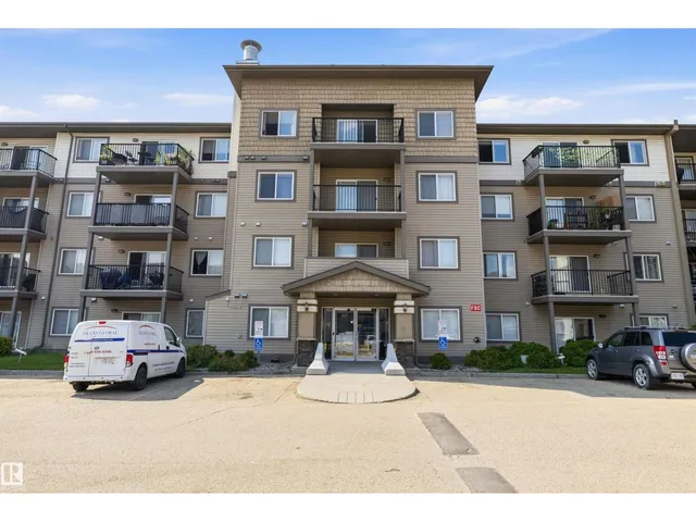 #143 301 CLAREVIEW STATION DR NW, Edmonton