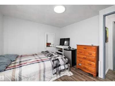 46 Maple TC NW photo 32