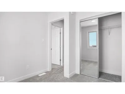 625 176 AV NE photo 23