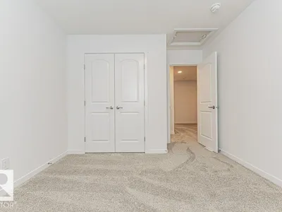 6276 180 AV NW photo 17