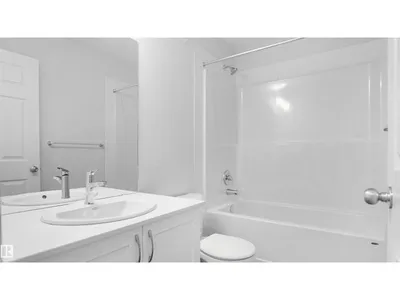 621 176 AV NE photo 25
