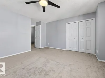 #7 8304 11 AV SW photo 24