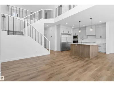 2224 5 AV NW photo 21