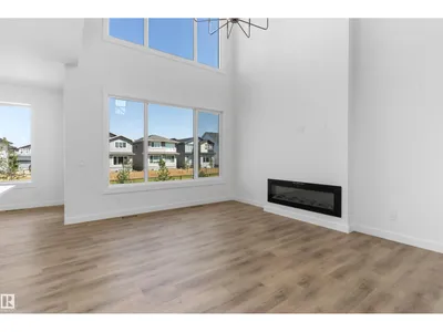 2224 5 AV NW photo 22