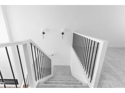 2224 5 AV NW photo 23