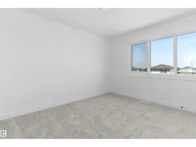 2224 5 AV NW photo 25