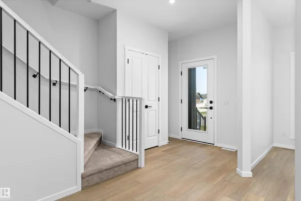 2463 ALCES LI SW photo 3