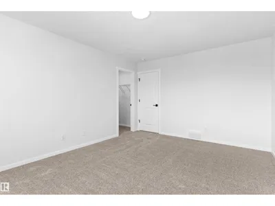 2463 ALCES LI SW photo 25