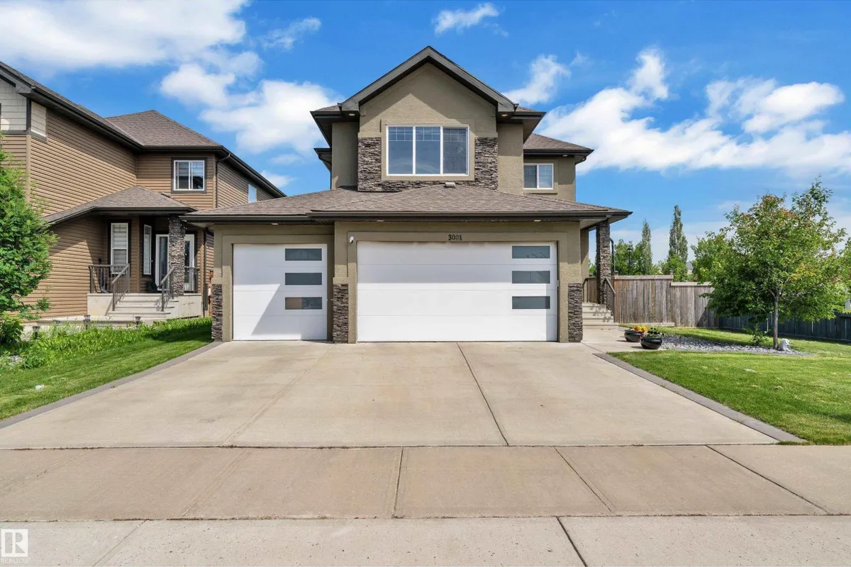 3001 55 ST exterior